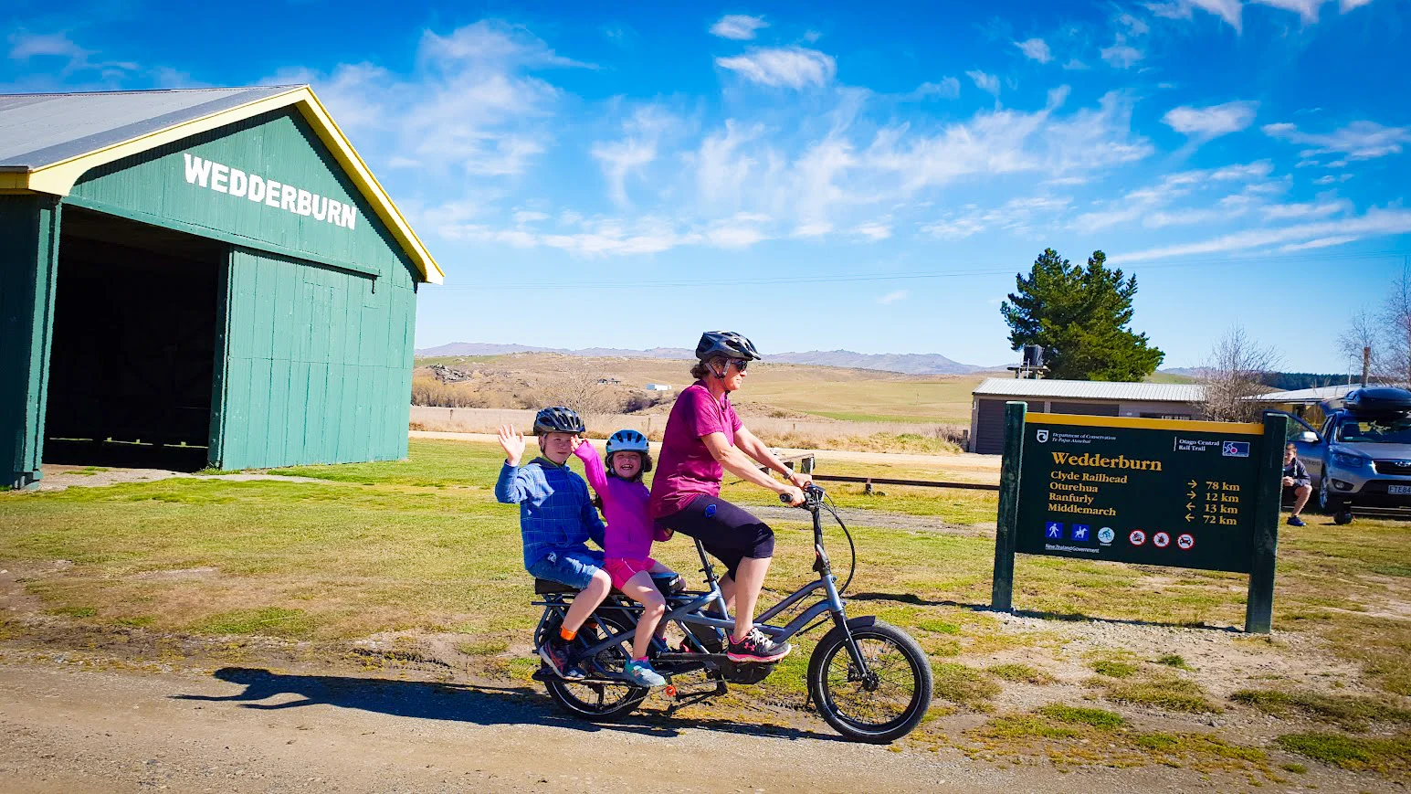 Mum and children on a GSD at Wedderburn, Otago Central Rail Trail